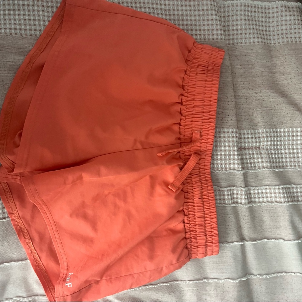 orange shorts